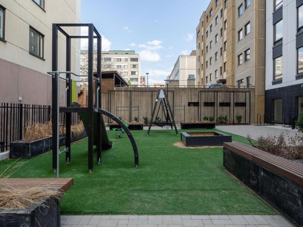 "Station" - Modern 1Br With Sauna Next To Railway Station, Hosted By 2Ndhomes ตัมเปเร ภายนอก รูปภาพ