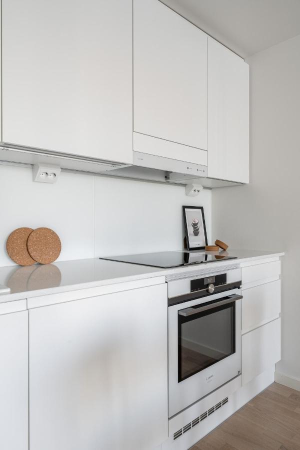 "Station" - Modern 1Br With Sauna Next To Railway Station, Hosted By 2Ndhomes ตัมเปเร ภายนอก รูปภาพ